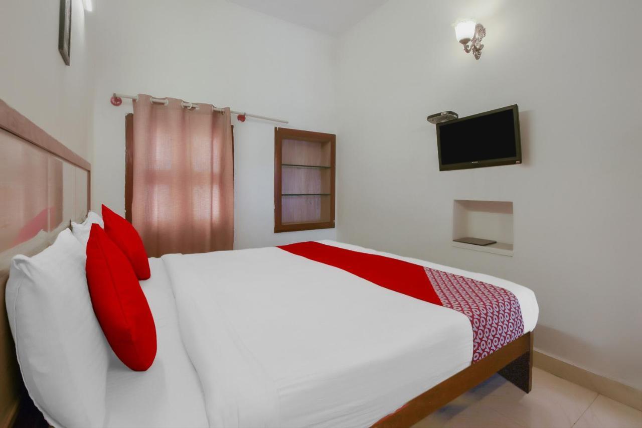 Kaveri Hotel Bed & Breakfast Mysore Ngoại thất bức ảnh