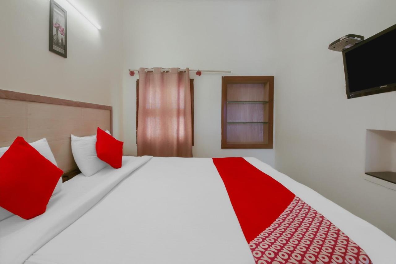 Kaveri Hotel Bed & Breakfast Mysore Ngoại thất bức ảnh