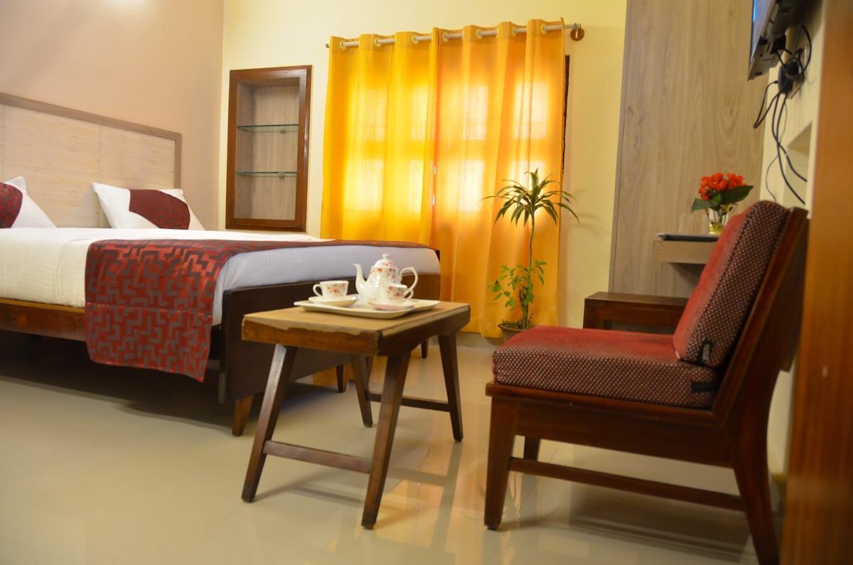 Kaveri Hotel Bed & Breakfast Mysore Ngoại thất bức ảnh