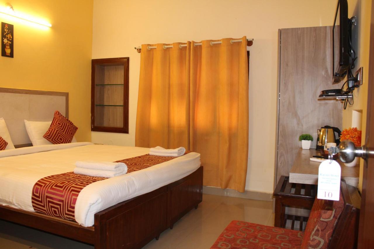 Kaveri Hotel Bed & Breakfast Mysore Ngoại thất bức ảnh